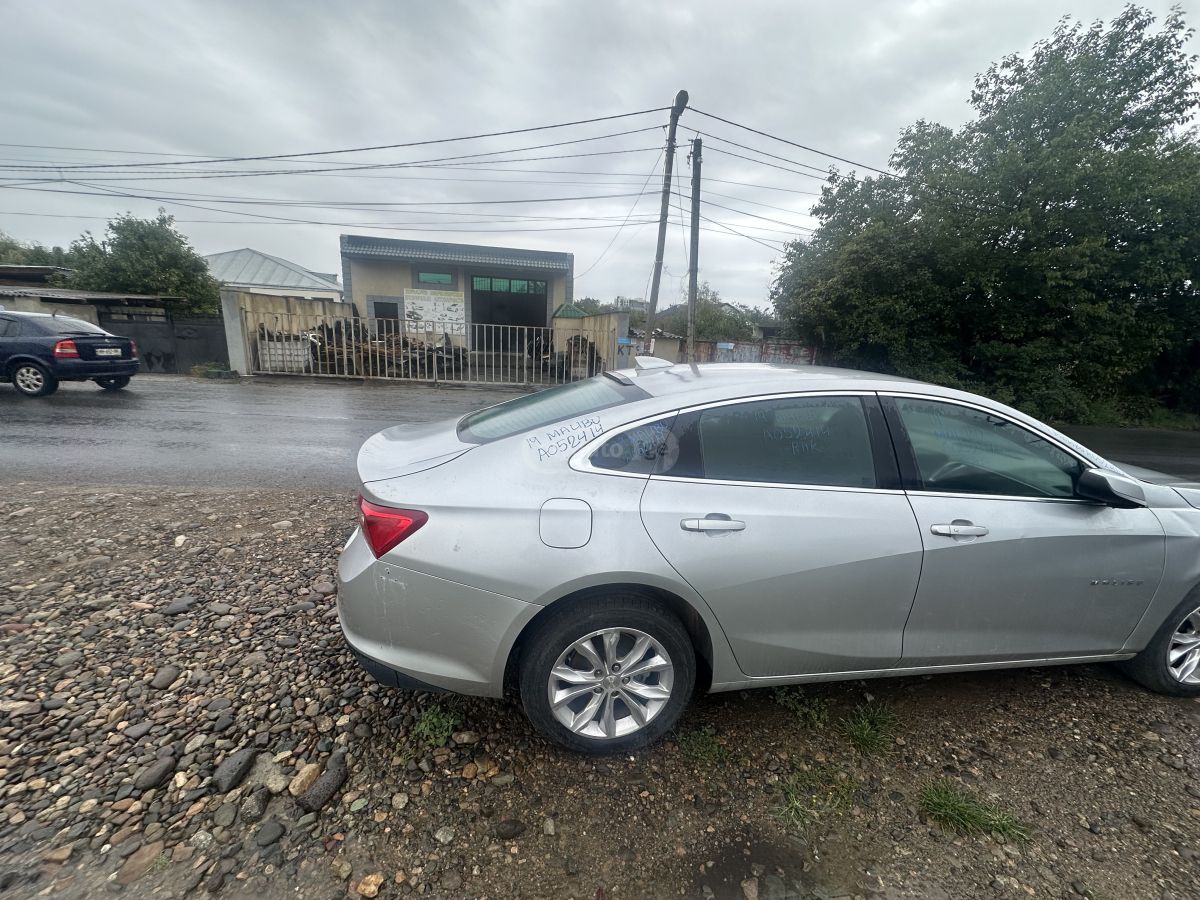 Chevrolet Malibu - фото 3