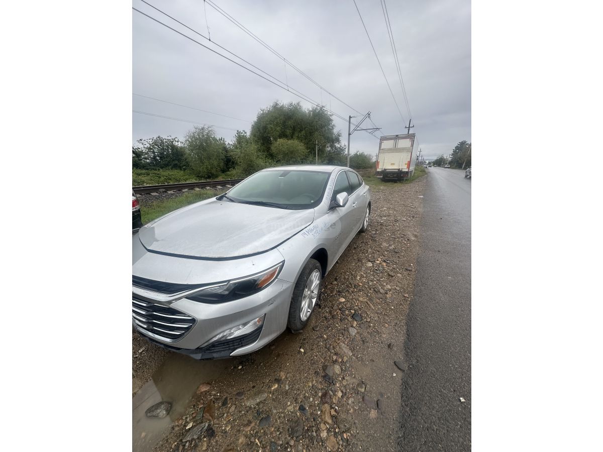 Chevrolet Malibu - фото 8