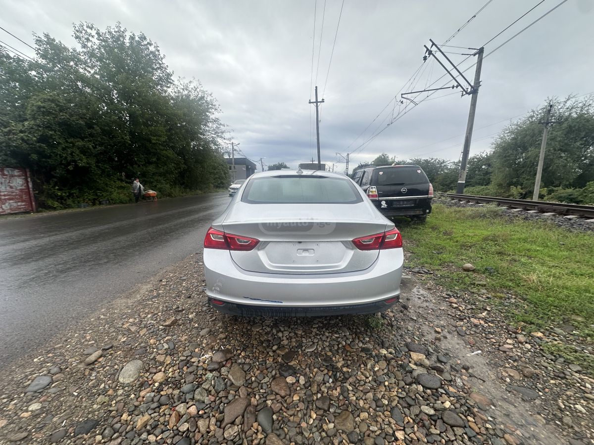 Chevrolet Malibu - фото 9
