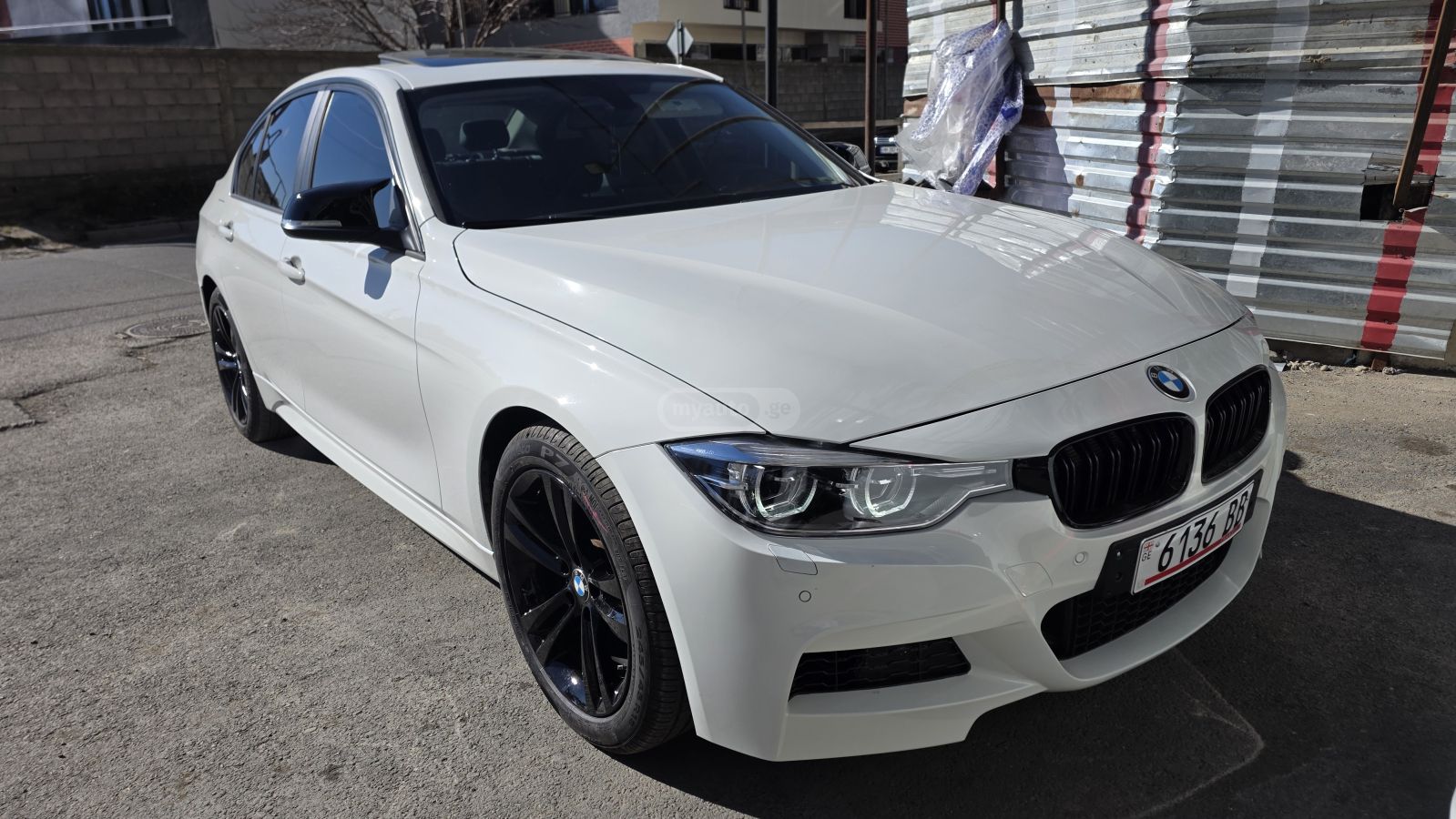 BMW 320 - фото 11