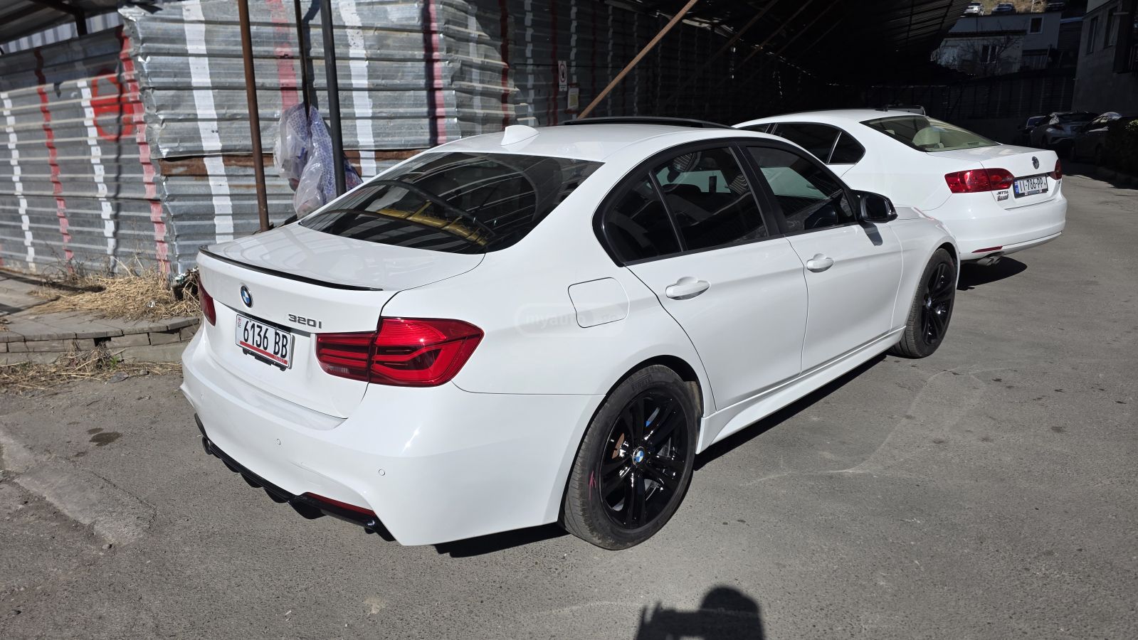 BMW 320 - фото 14