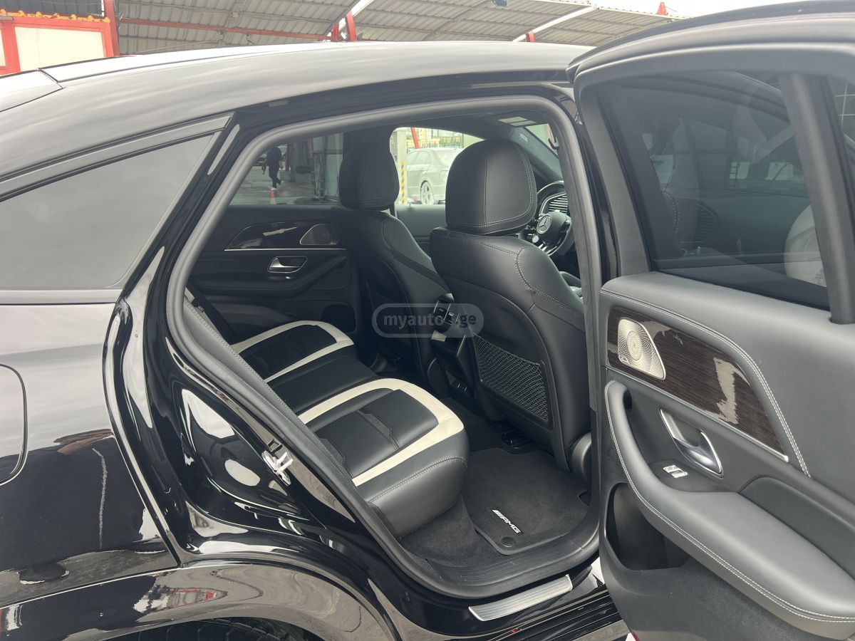 Mercedes-Benz GLE 63 AMG 2023 — миниатюра 9