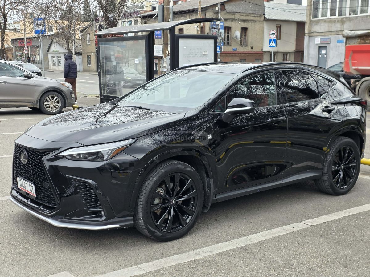 Lexus F SPORT Handling 4dr All-Wheel — миниатюра 5