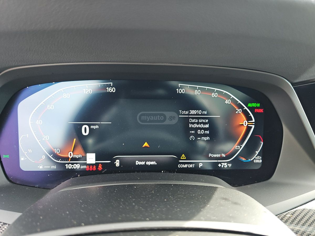 BMW X5 - фото 11