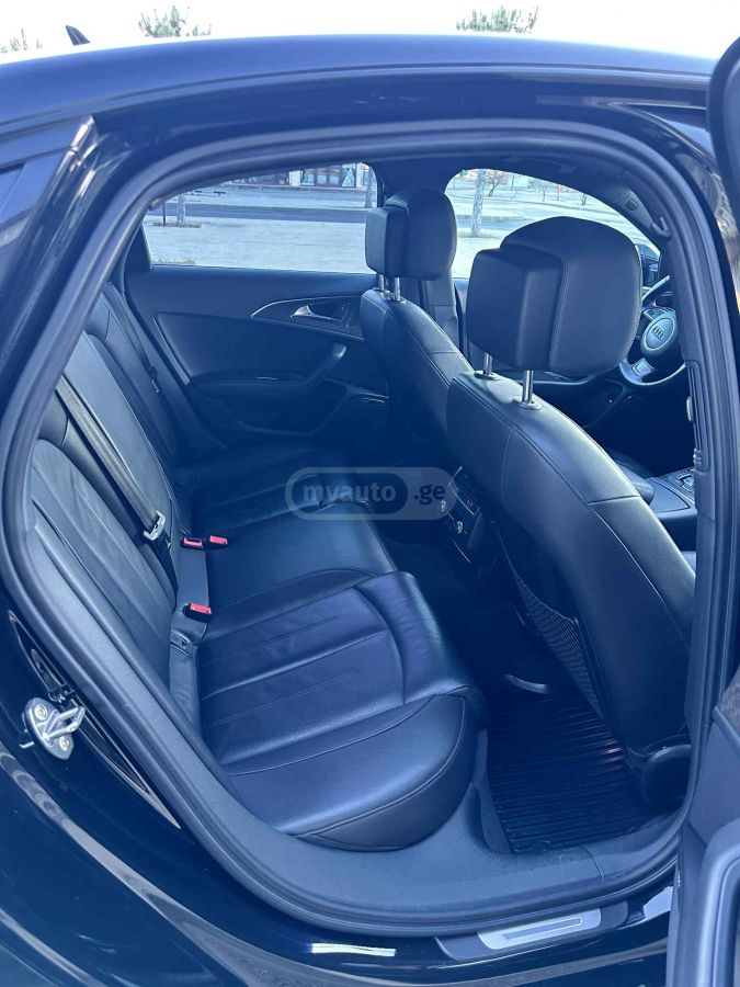 Audi A6 - фото 10