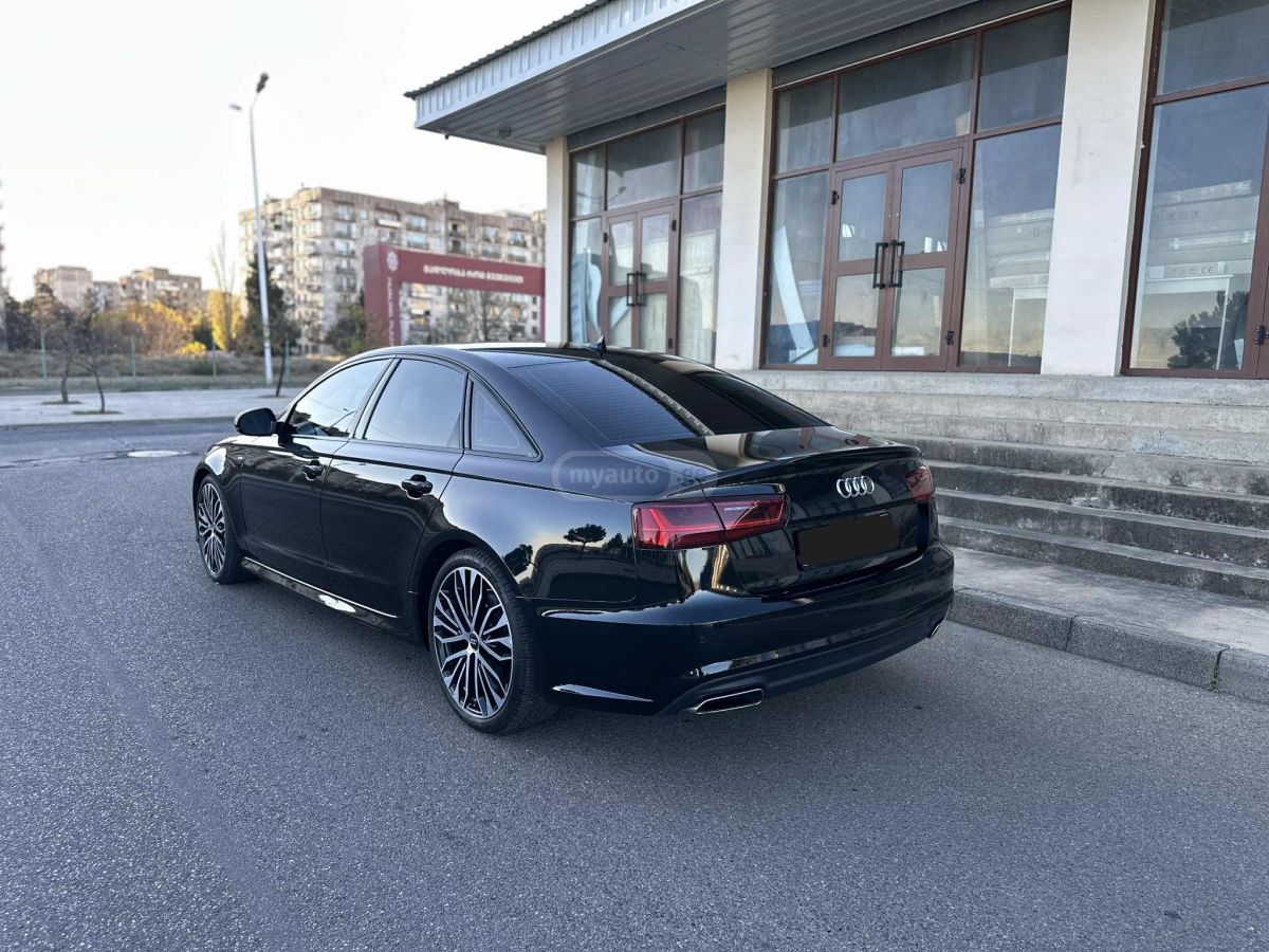 Audi A6 - фото 5