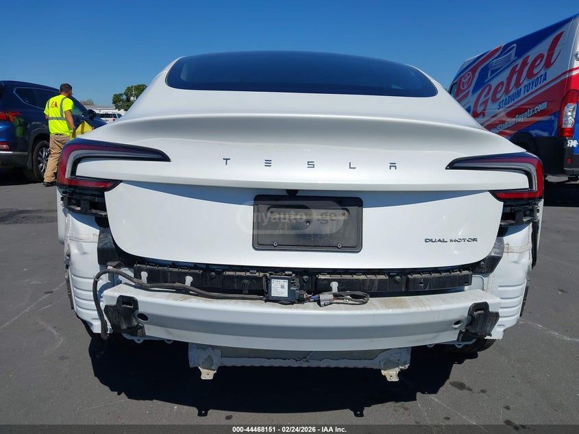 Tesla Model 3 2025 — миниатюра 6