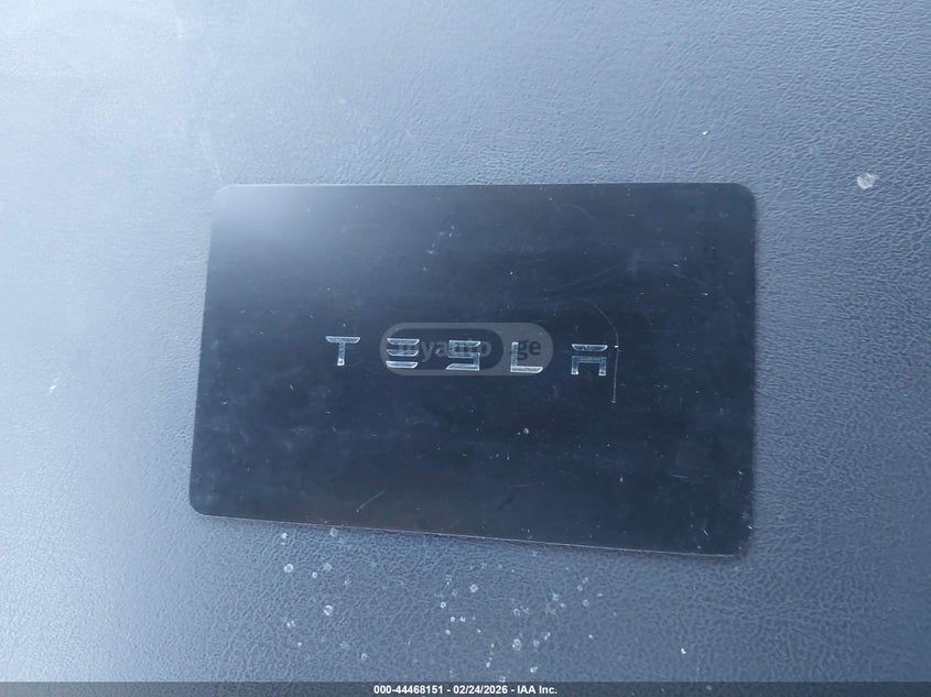 Tesla Model 3 2025 — миниатюра 9