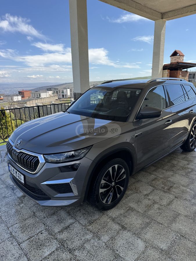 Skoda Kodiaq 2022 — миниатюра 6