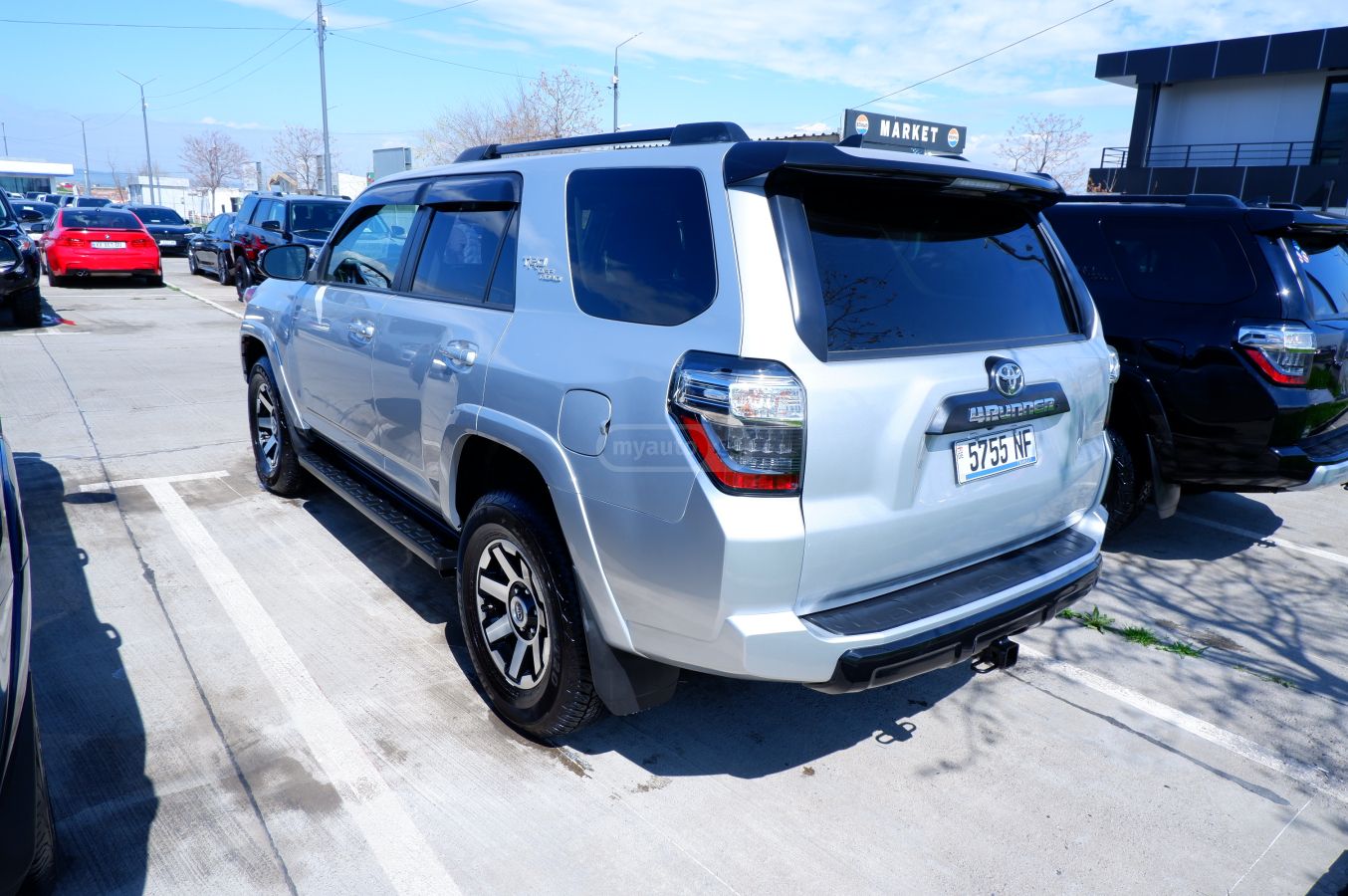 Toyota 4 Runner - фото 6