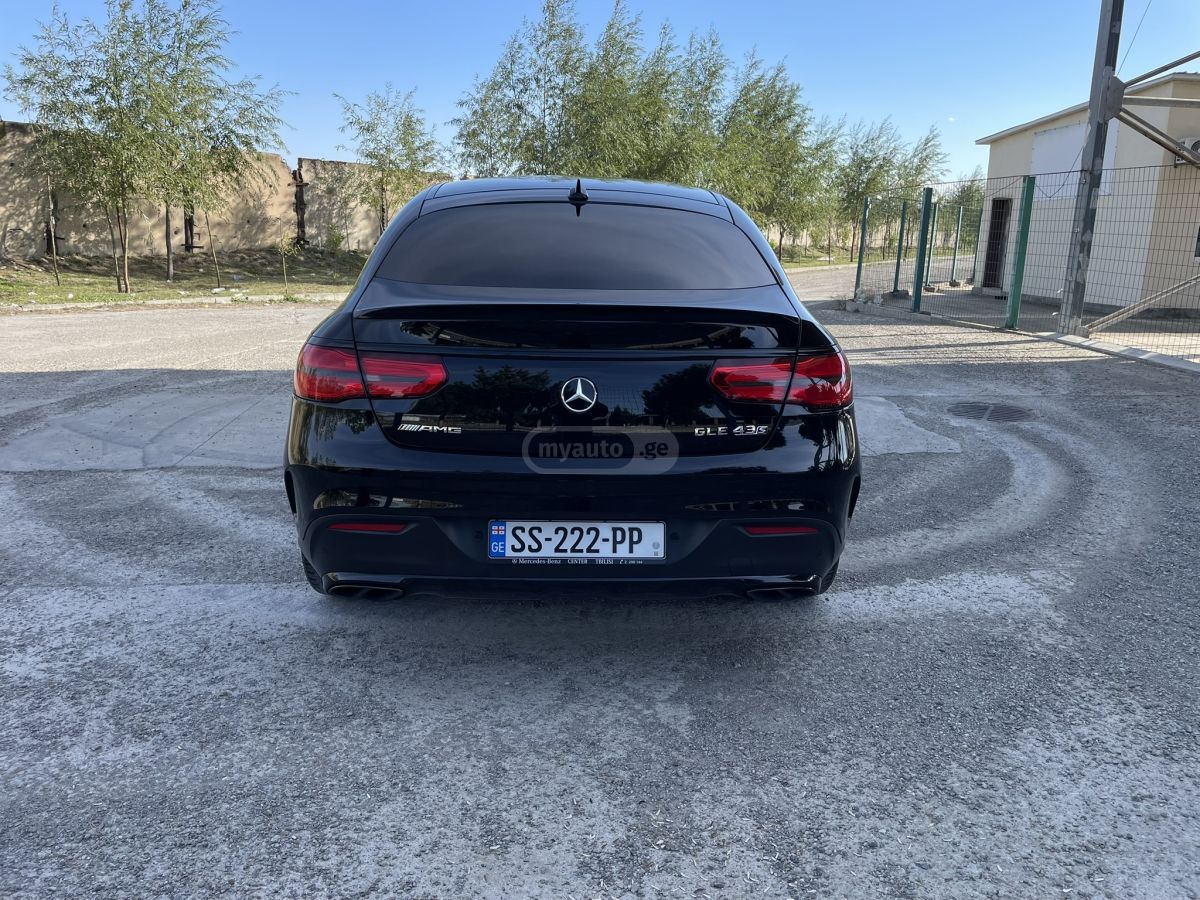 Mercedes-Benz GLE Coupe - фото 10