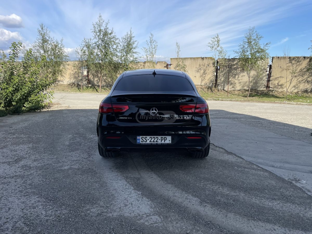 Mercedes-Benz GLE Coupe - фото 11