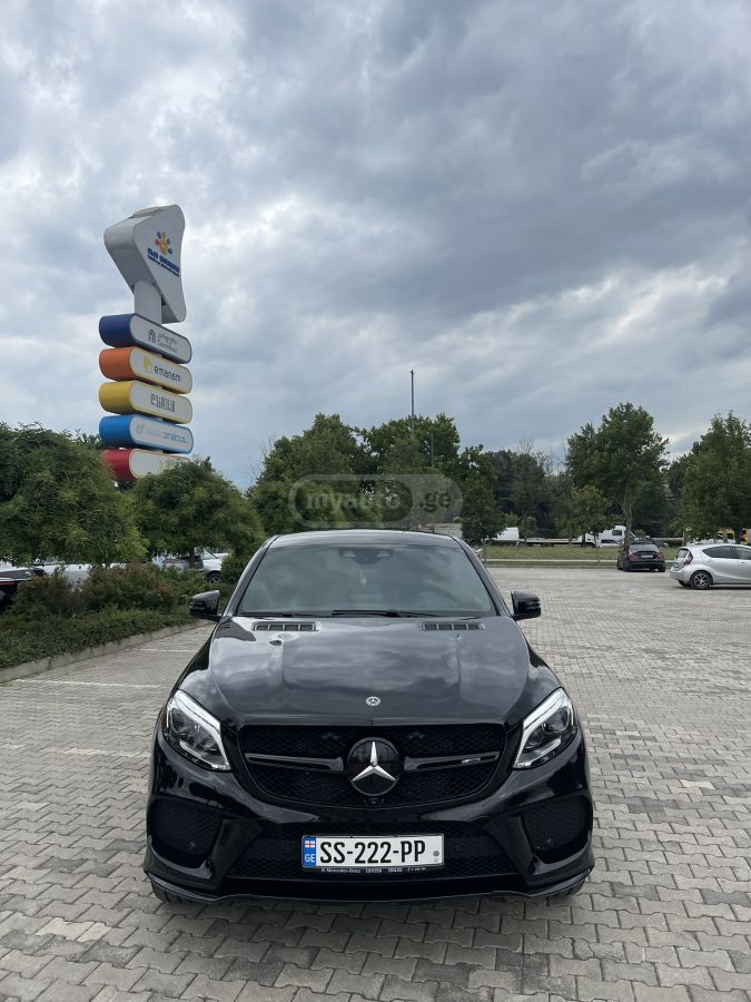 Mercedes-Benz GLE Coupe - фото 13
