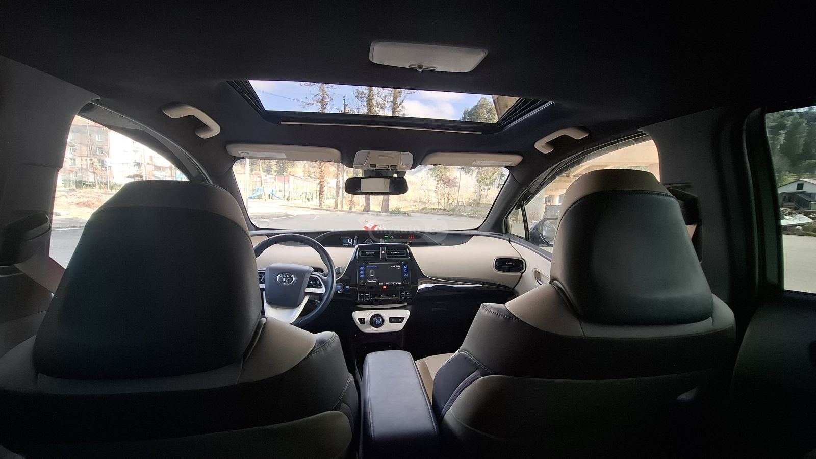 Toyota Prius - фото 11