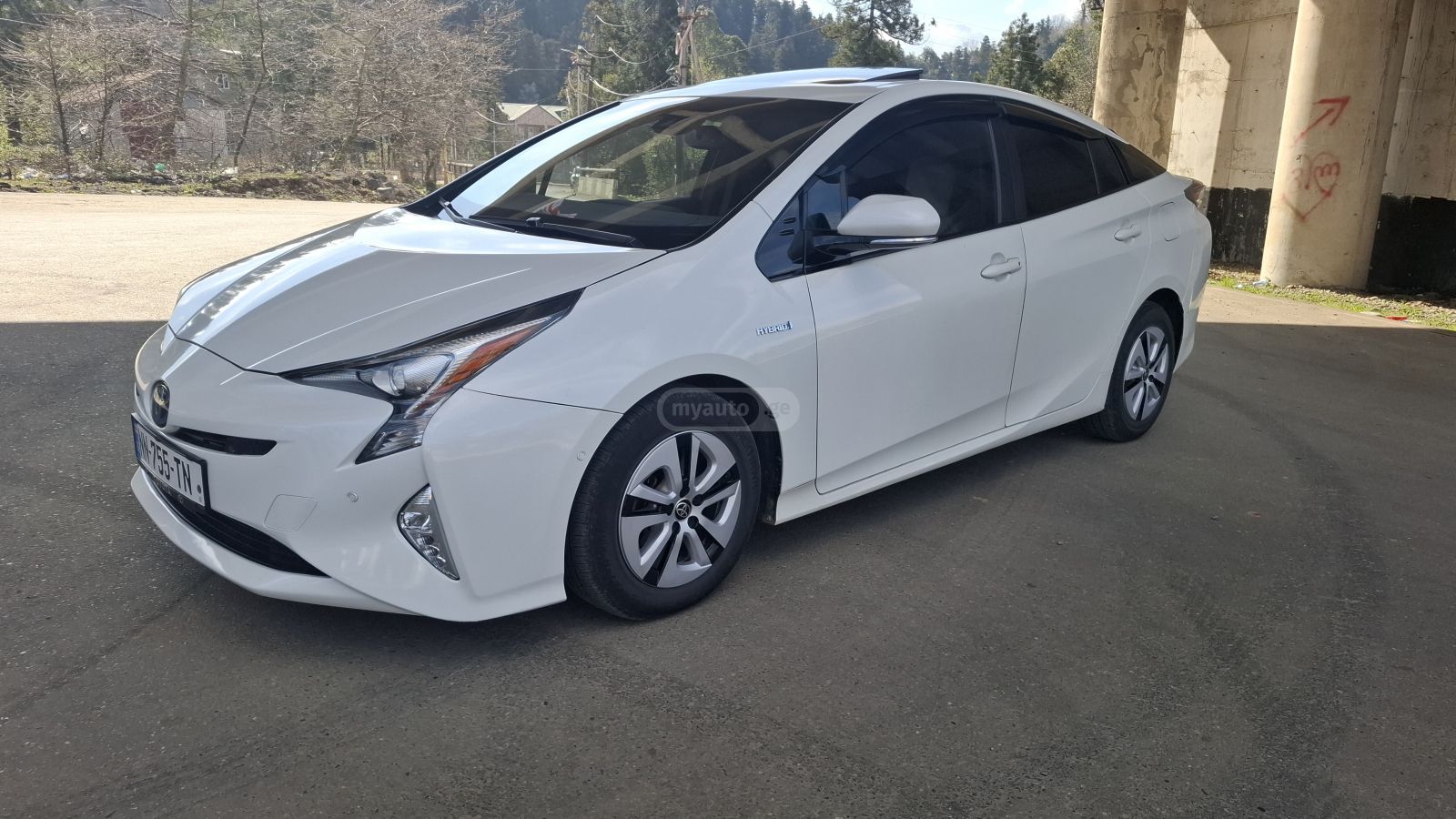 Toyota Prius - фото 3