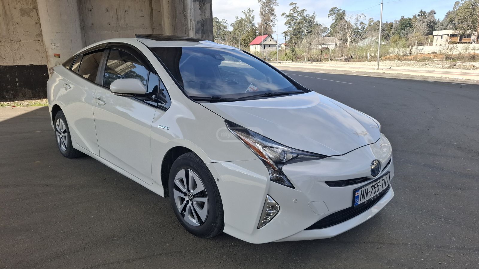 Toyota Prius - фото 4
