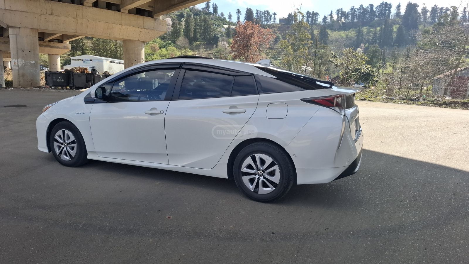 Toyota Prius - фото 6