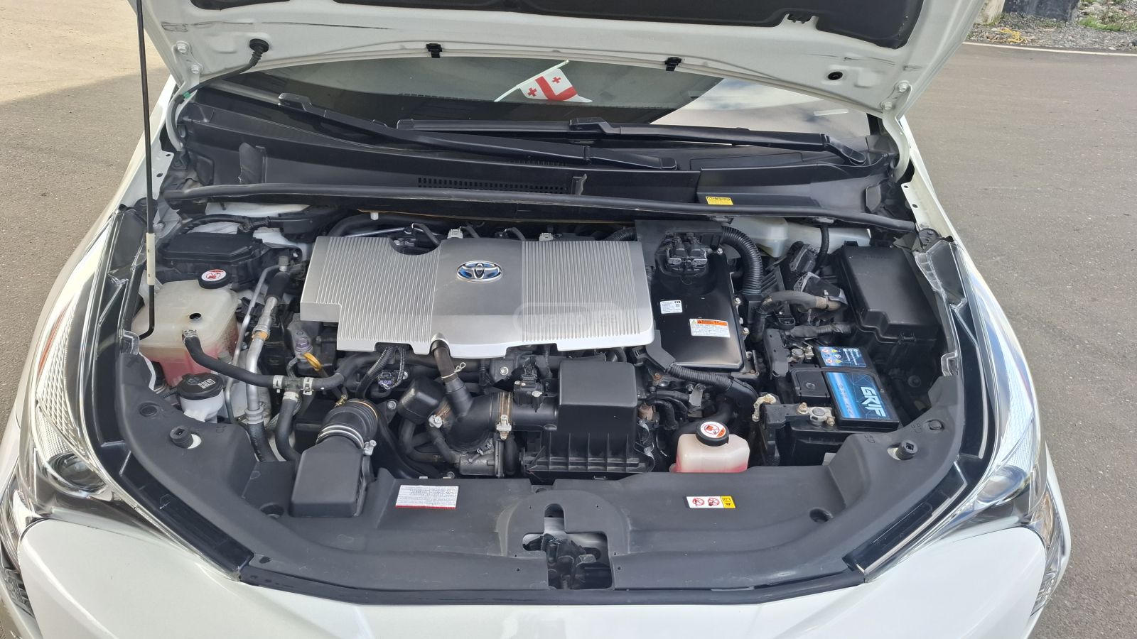 Toyota Prius - фото 7