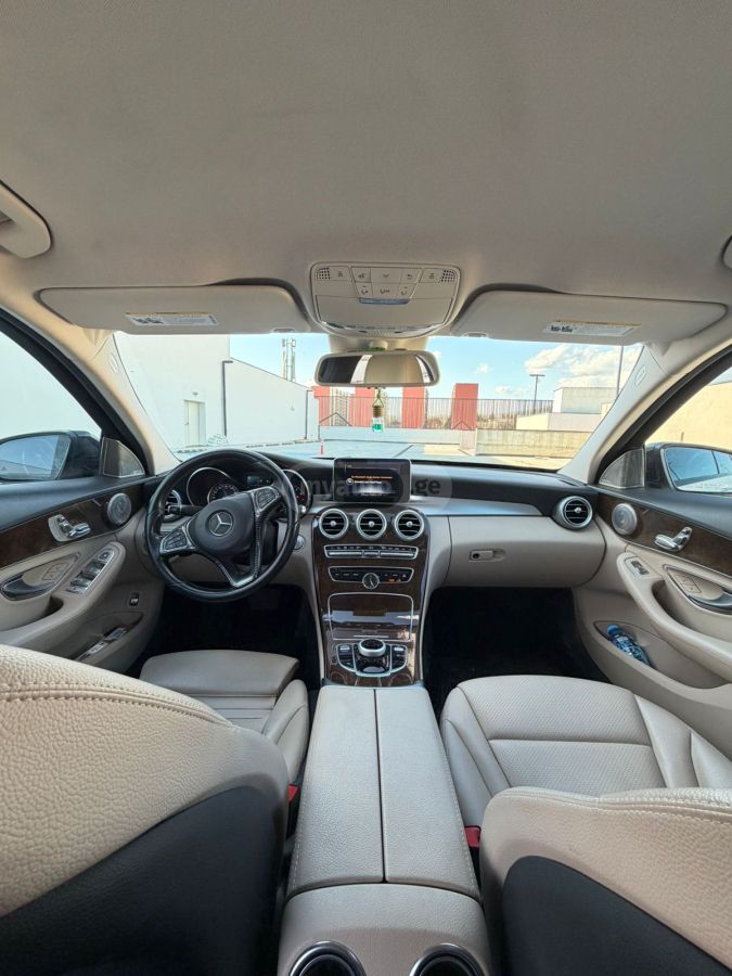 Mercedes-Benz C 300 - фото 7