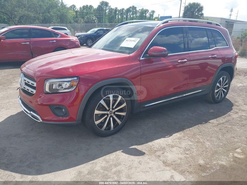 Mercedes-Benz GLB 250 - фото 2