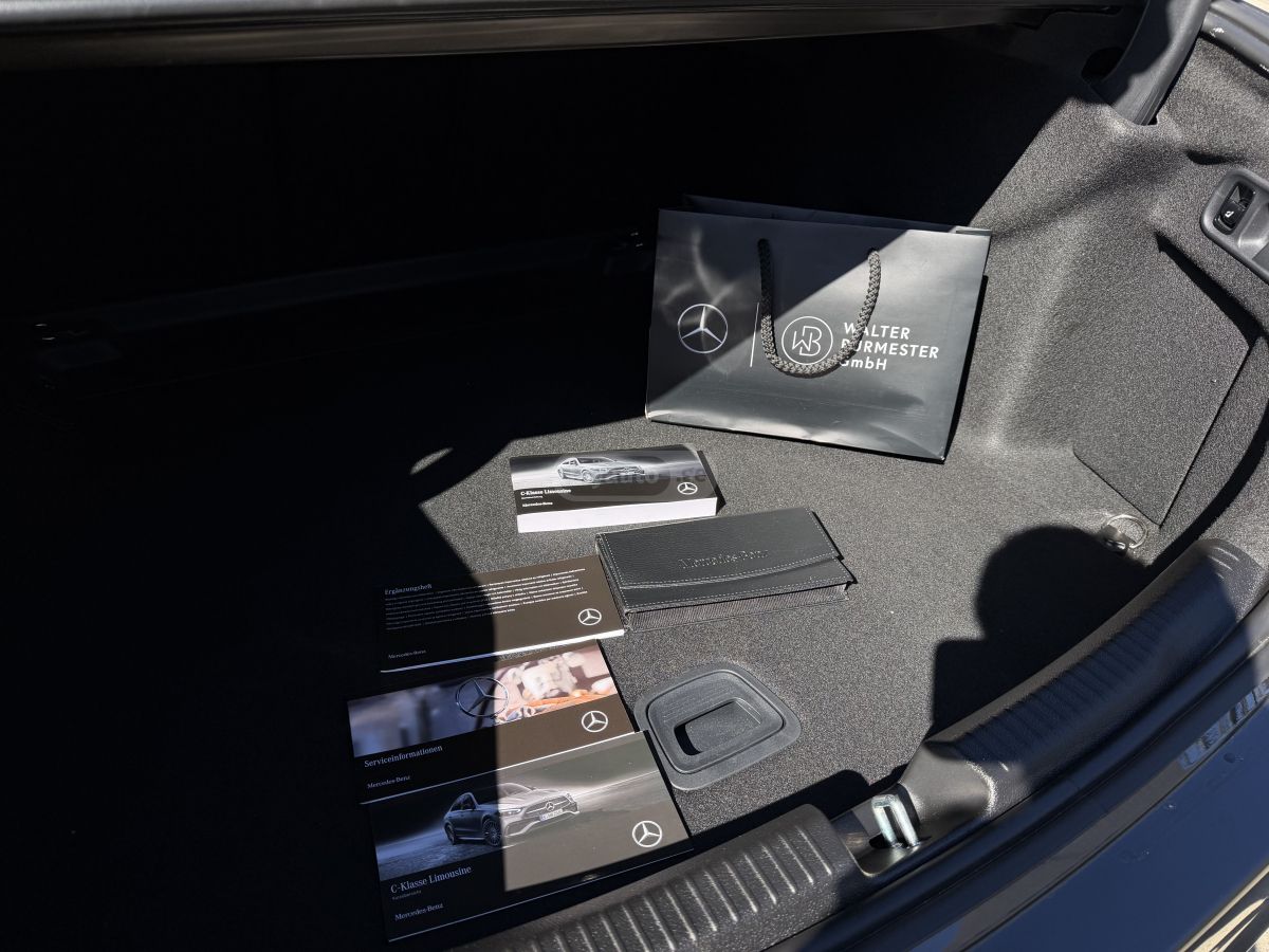 Mercedes-Benz C 180 - фото 12