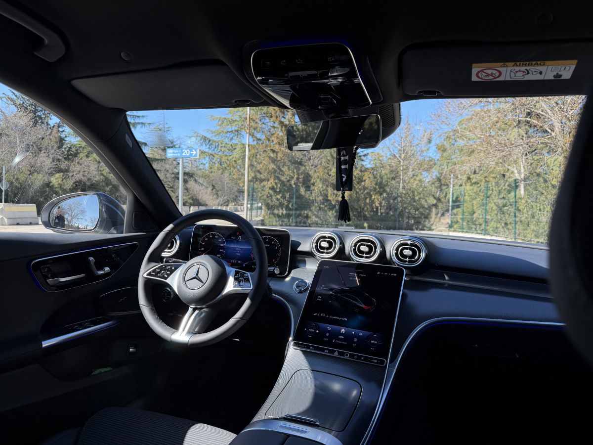 Mercedes-Benz C 180 - фото 9