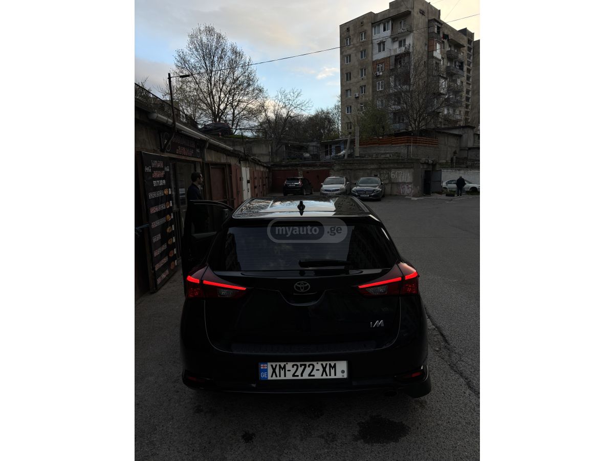 Toyota Corolla iM - фото 11