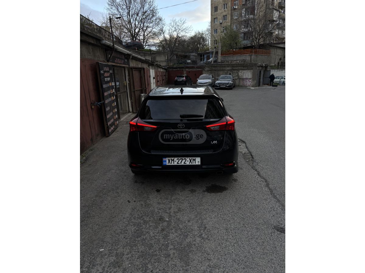 Toyota Corolla iM - фото 8