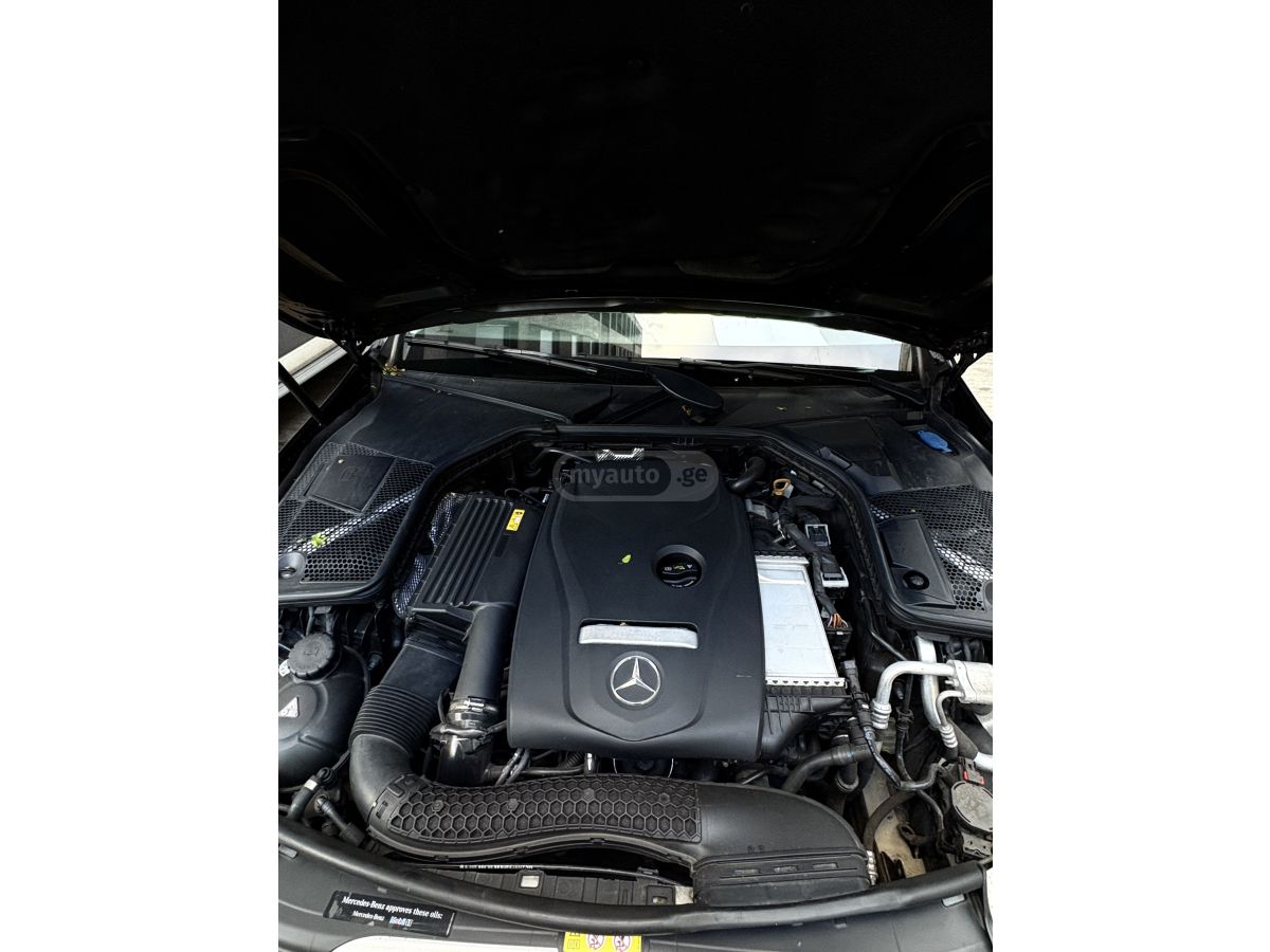 Mercedes-Benz C 300 - фото 2