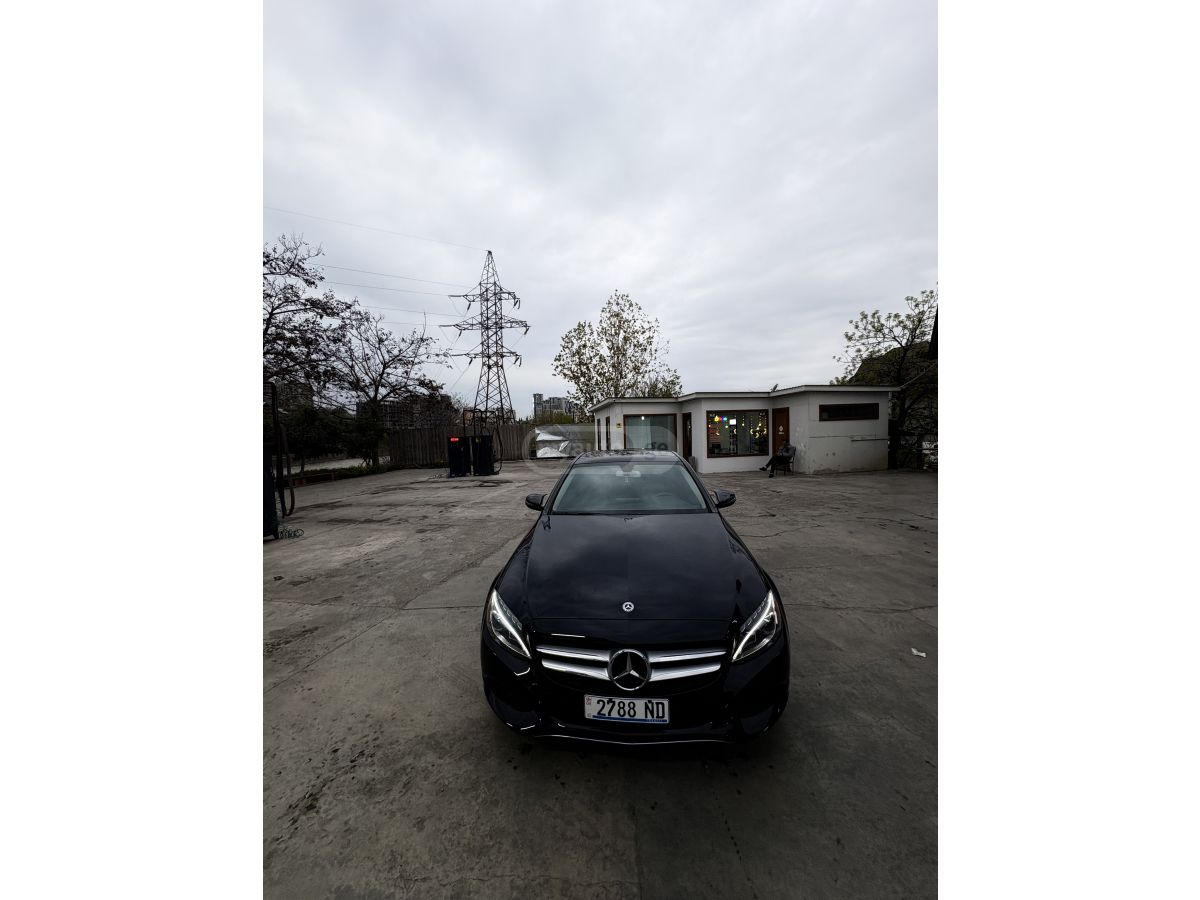 Mercedes-Benz C 300 - фото 9