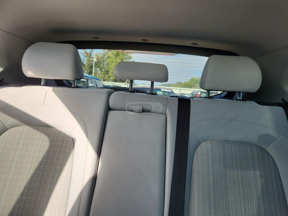 Hyundai kona - фото 10