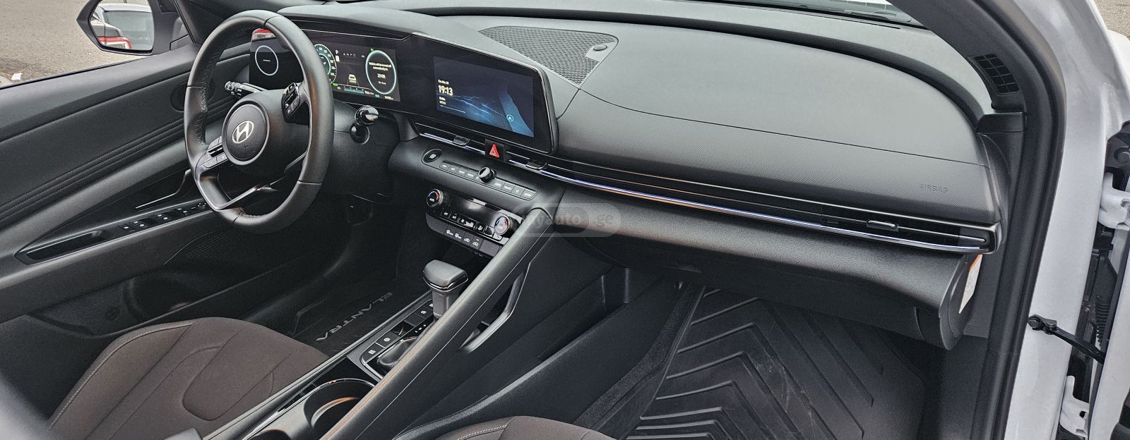 Hyundai Elantra SEL 2025 — миниатюра 5