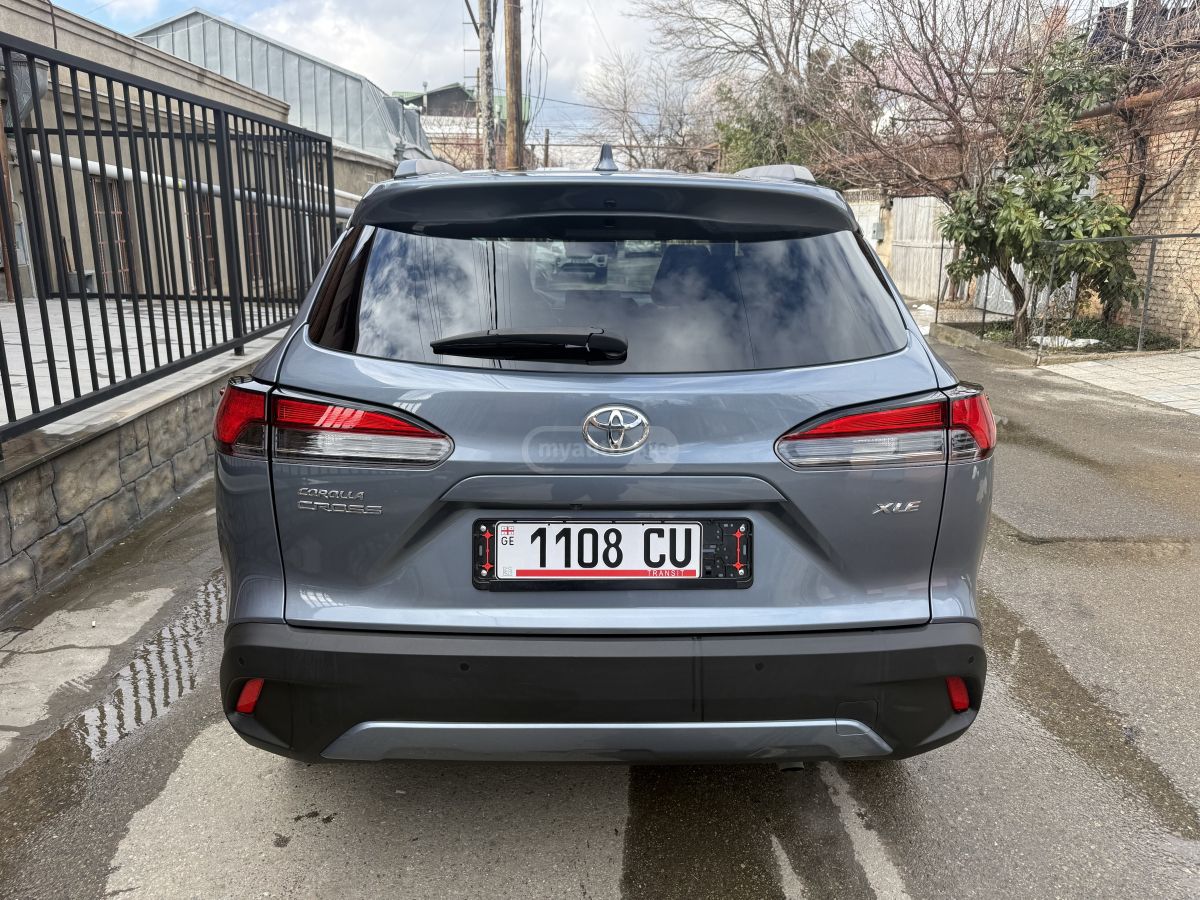 Toyota XLE — миниатюра 14