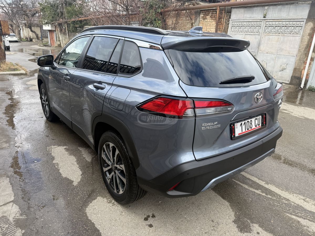 Toyota XLE — миниатюра 2