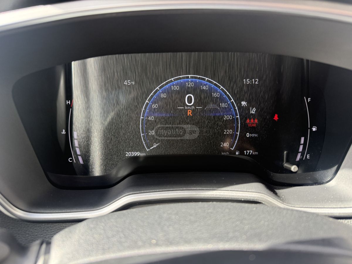 Toyota XLE — миниатюра 3