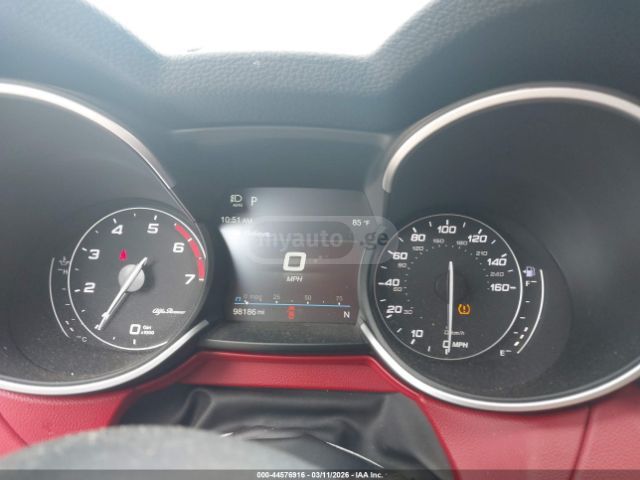 Alfa Romeo Stelvio - фото 9