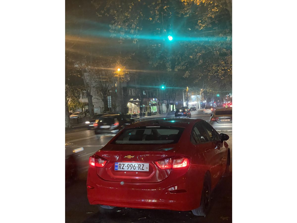 Chevrolet Cruze - фото 5