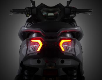 SYM E4 MAXSYM 400cc 