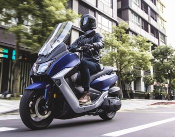 SYM E4 MAXSYM 400cc  