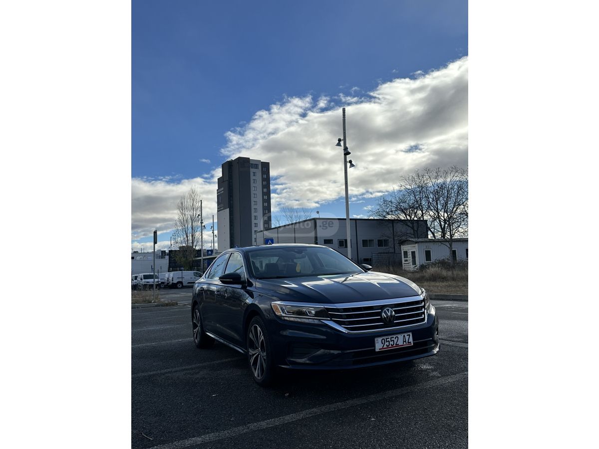 Volkswagen Passat - фото 4