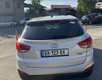 HyundaiTucson2012