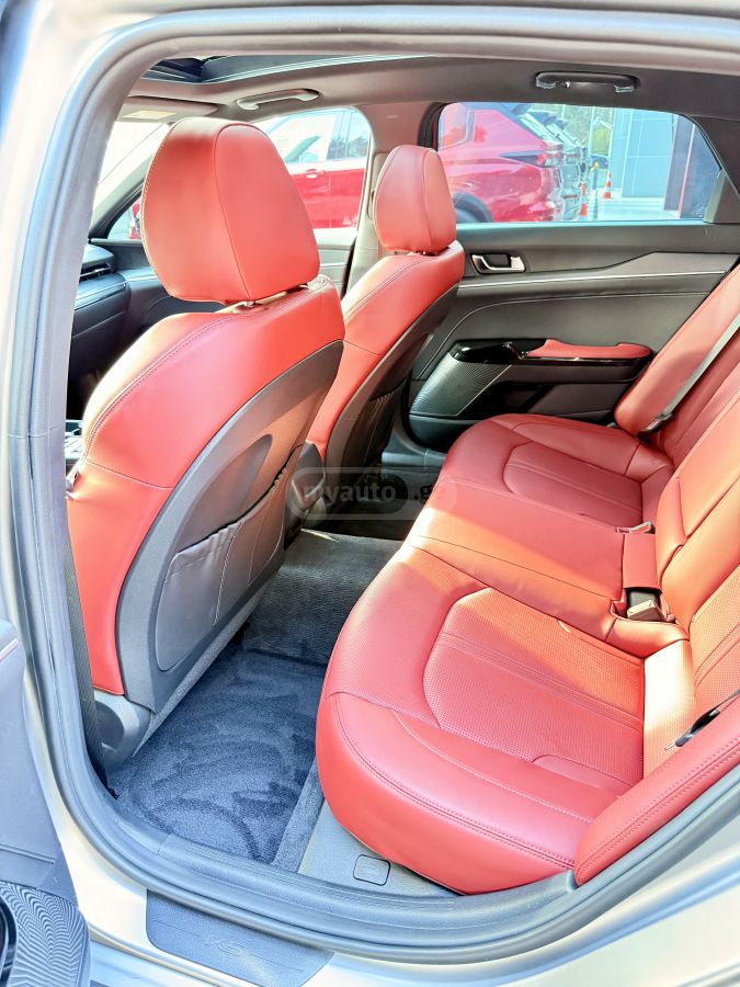 Kia K5 - фото 11