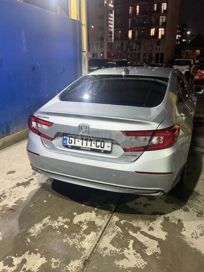 Honda Accord - фото 4