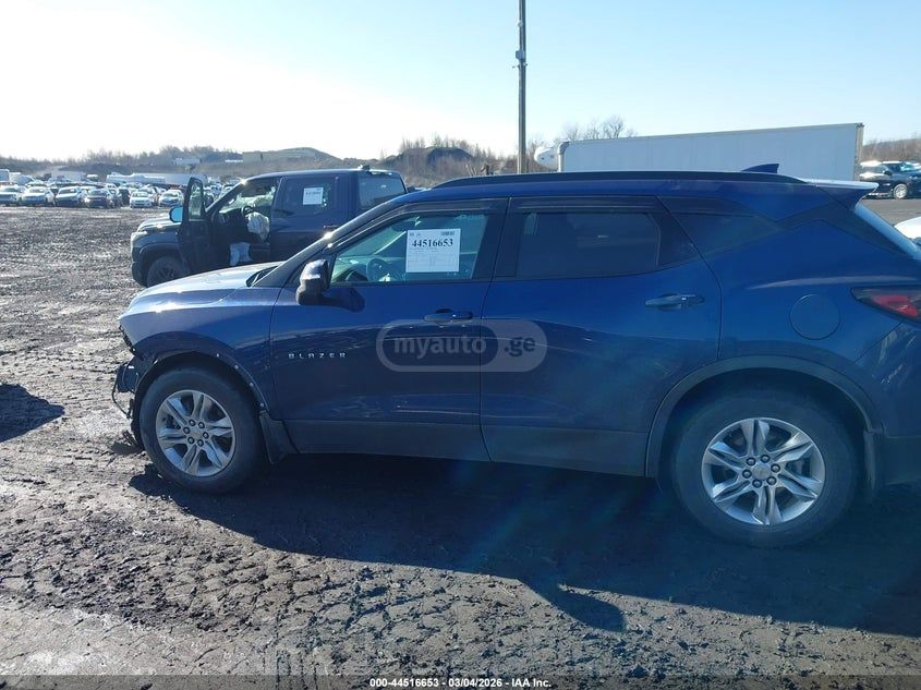 Chevrolet Blazer 2022 — миниатюра 13