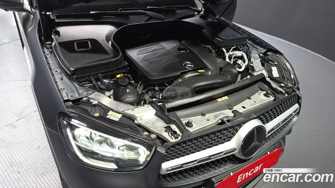 Mercedes-Benz GLC 63 AMG 2022 — миниатюра 6