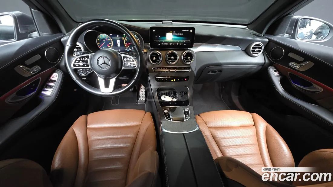 Mercedes-Benz GLC 63 AMG 2022 — миниатюра 7