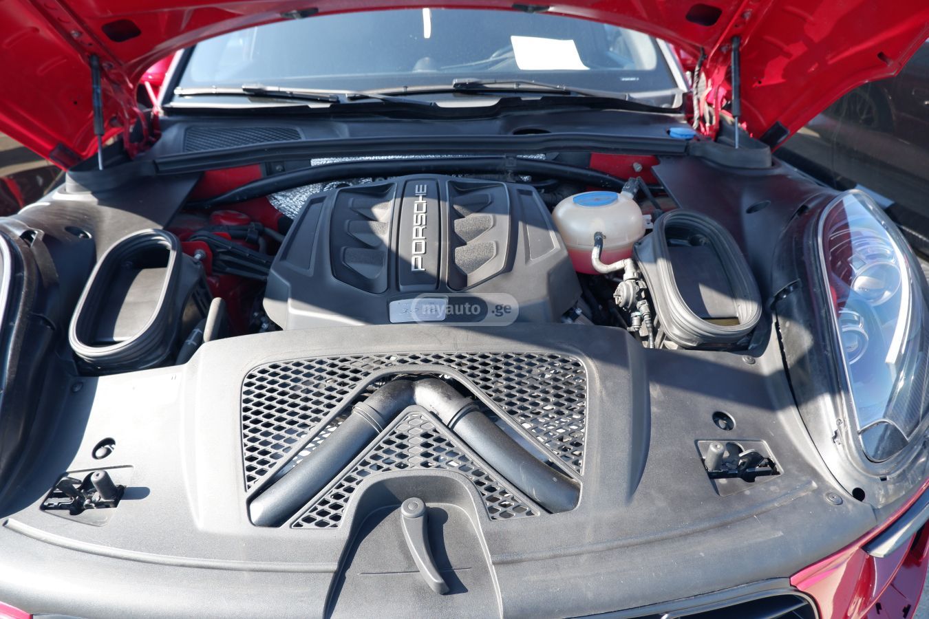 Porsche Macan - фото 15