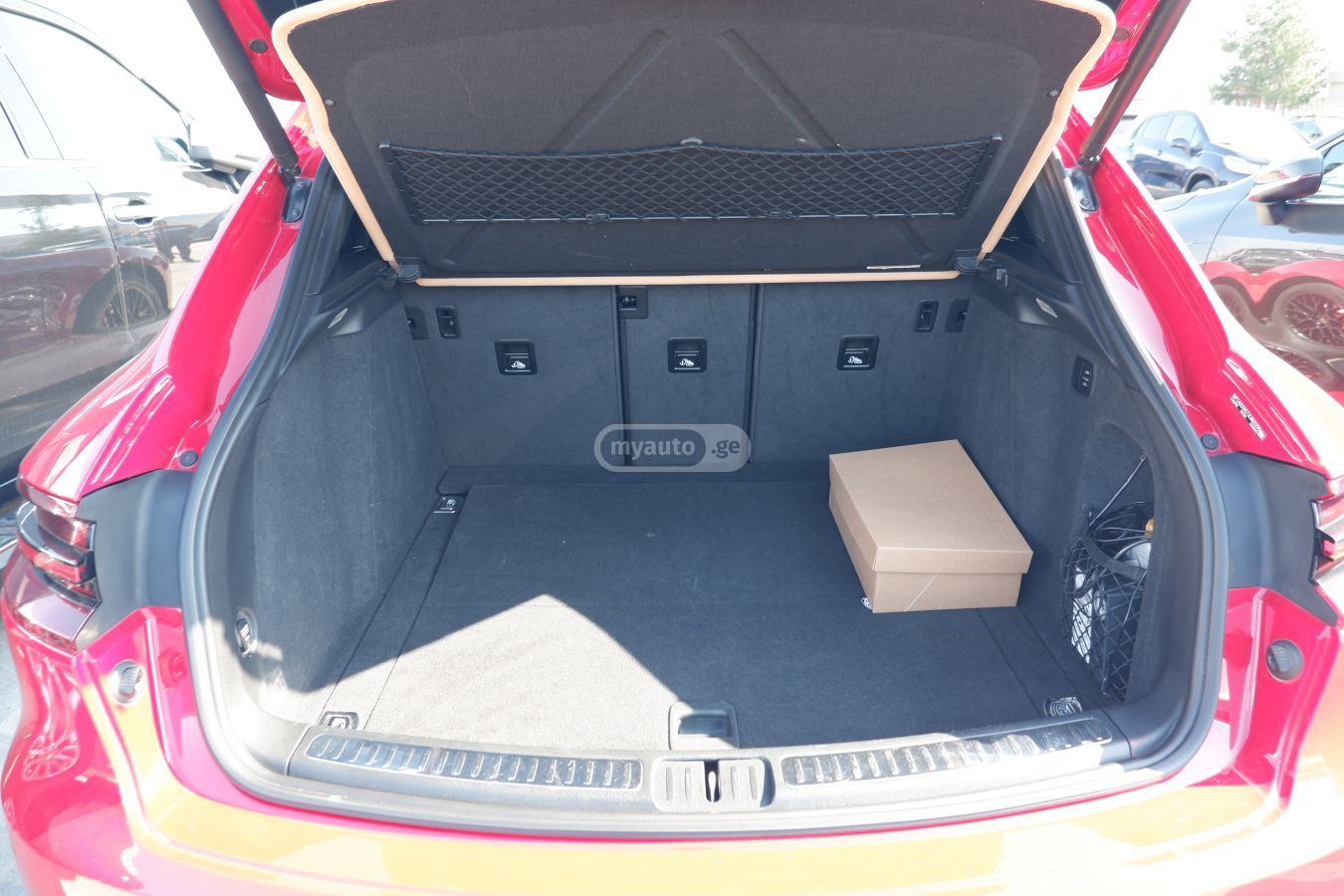 Porsche Macan - фото 8