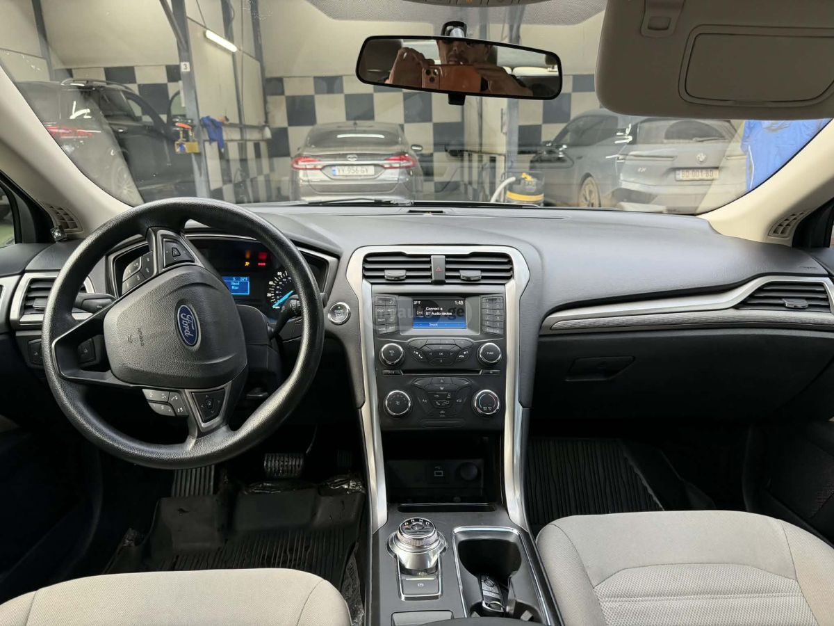 Ford Fusion - фото 7