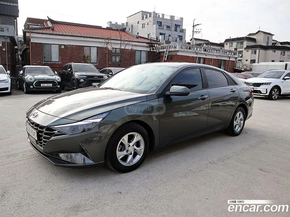 Hyundai Elantra - фото 2